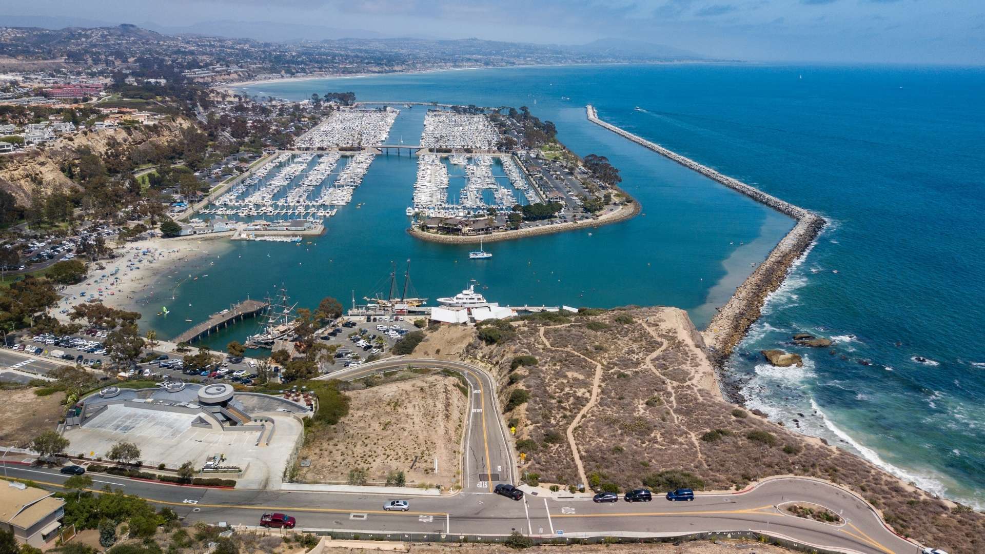 ocean harbor in dana point california